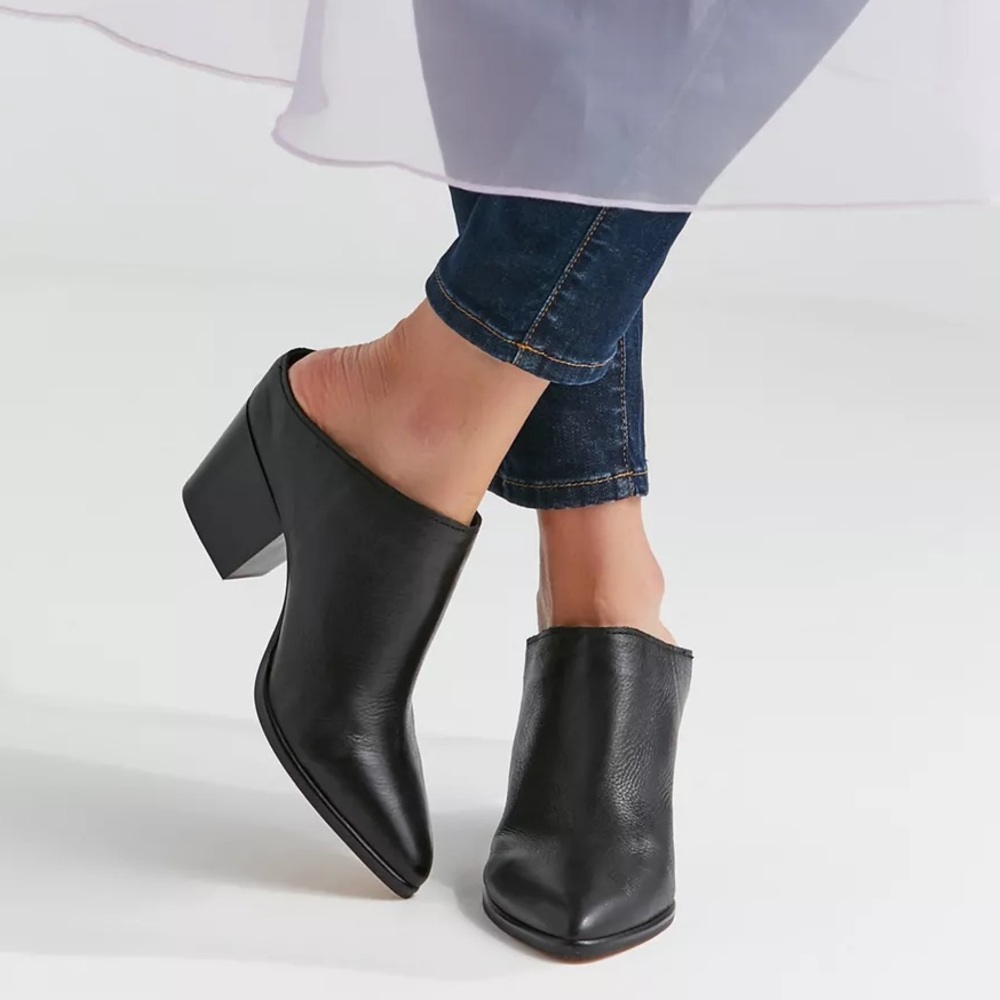 Dolce Vita Roya Mule Heel